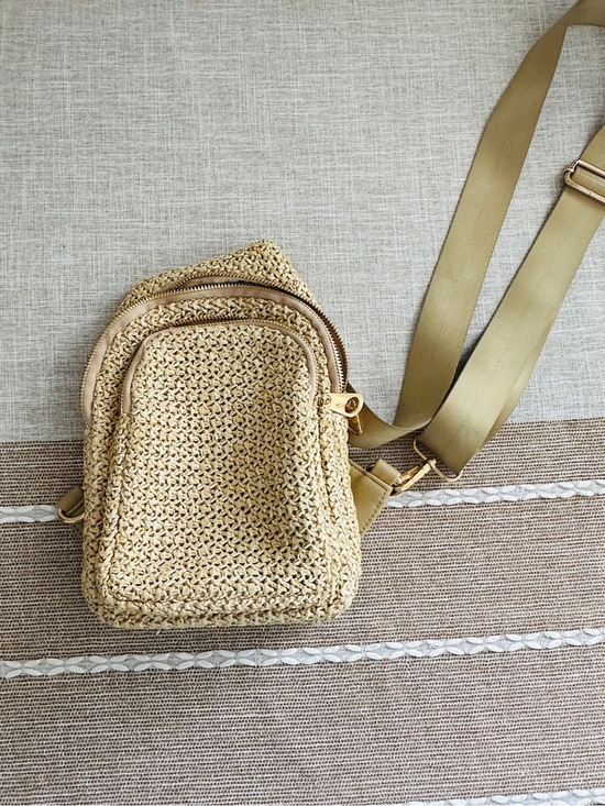 Urban Expressions Handbags - Urban Expressions Woven Crossbody Bag in Beige